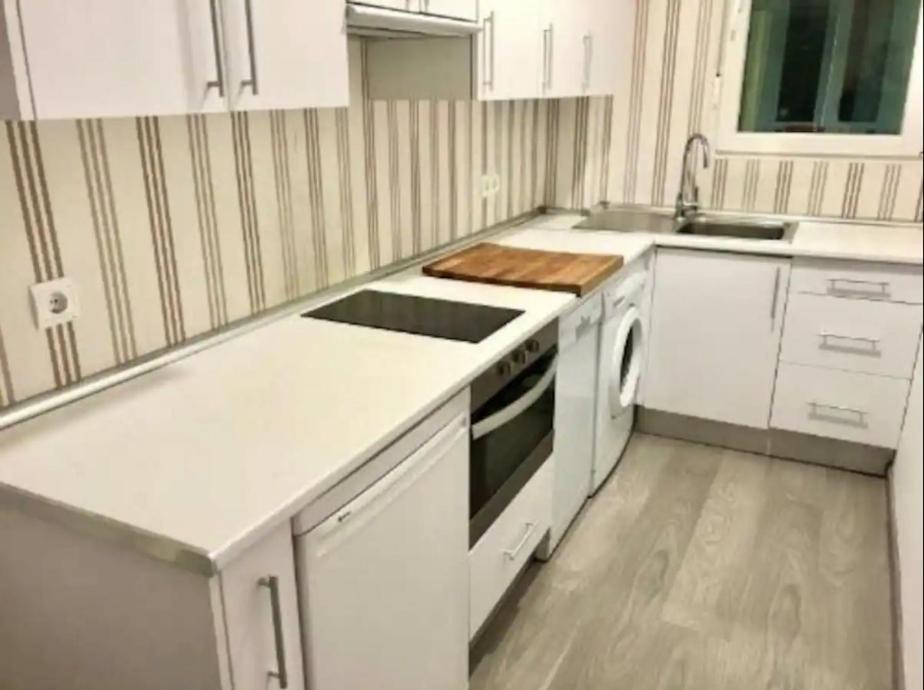 Madrid A Metros Del Retiro Apartment Bagian luar foto
